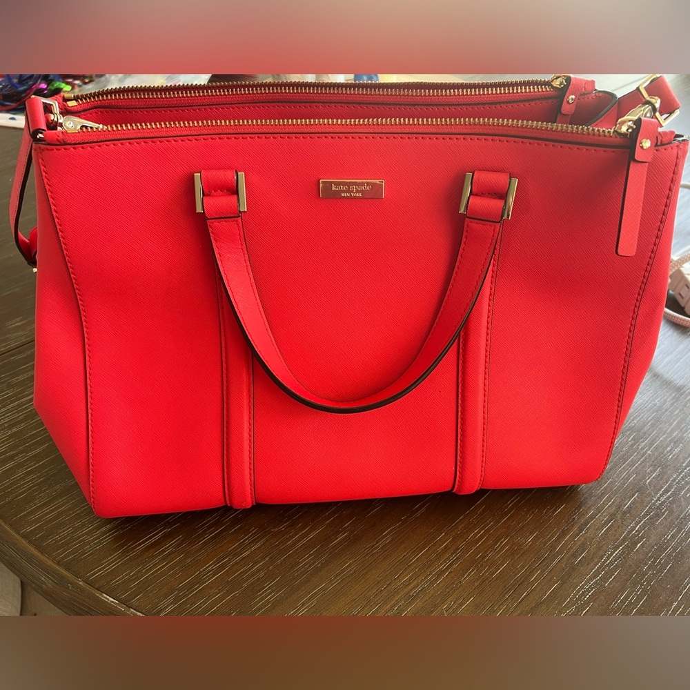 Kate Spade Shoulder Bag LIKE NEW CONDITION